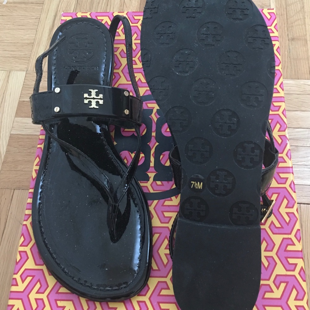 New in box Tory Burch sandals size 7.5